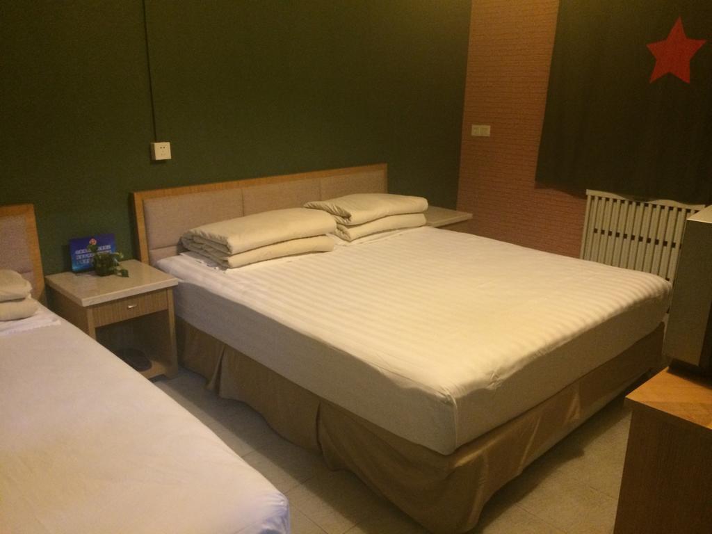 Discovery Youth Hostel Pekin Dış mekan fotoğraf
